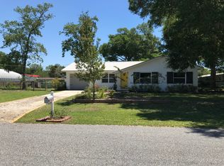 4220 Oak Ln, Saint Augustine, FL 32086