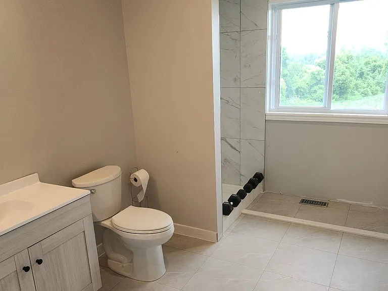 4157 Viewbank Rd — Photo 8
