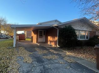 3630 W Benck Dr, Chicago, IL 60803