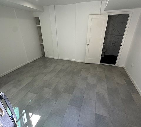 2nd image of 346 W 53rd St #6