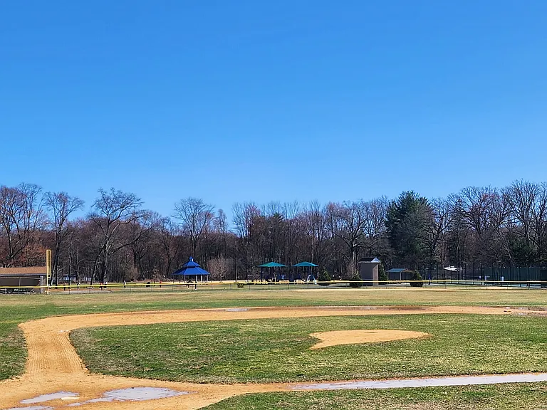 Lidgerwood Park