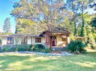 5570 Wayneland Dr, Jackson, MS 39211