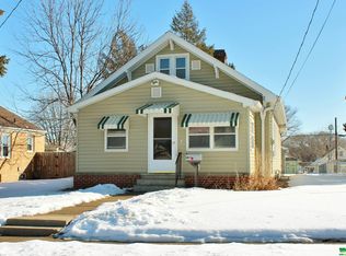 718 S Westcott St, Sioux City, IA 51106