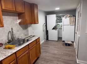 54 Ash St, Reading, MA