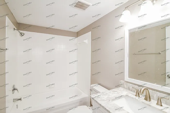 613 N Ramblin Oaks Dr — Photo 10