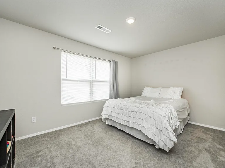 53 Dunnaway Dr — Photo 8