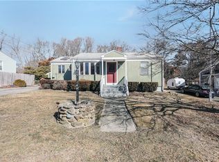 124 Beech Ave, Tiverton, RI 02878