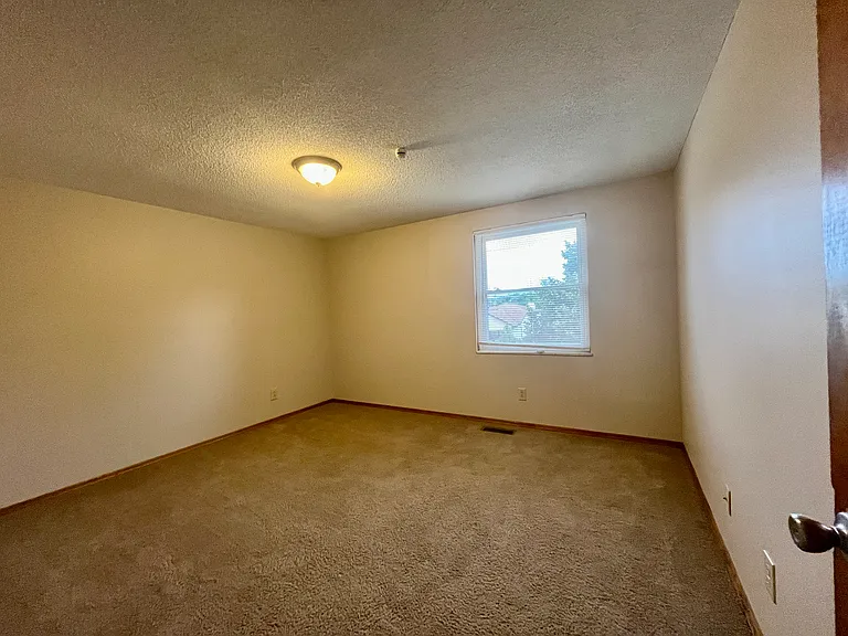 2775 Amana Ct — Photo 22