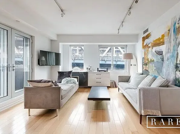 133 Water St APT 11B, Brooklyn, NY 11201