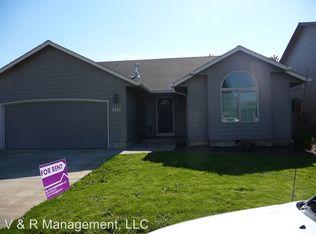 1542 Emmons St NE, Salem, OR 97301