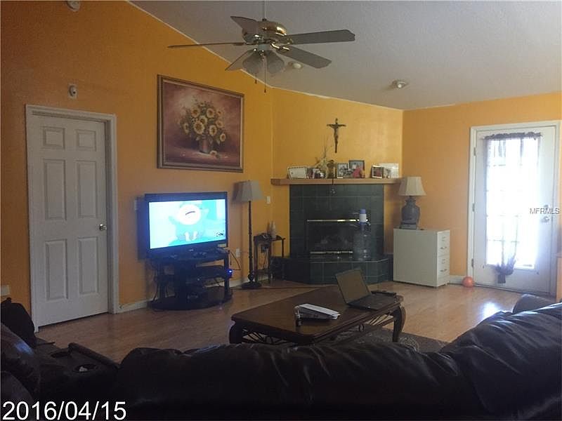2nd image of 10132 28th Ave E