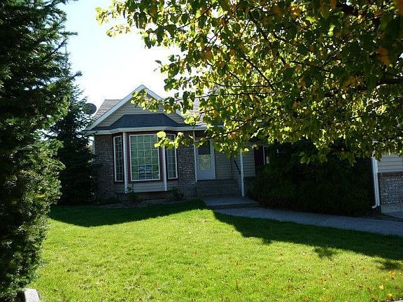 3rd image of 409 W Aster Ct