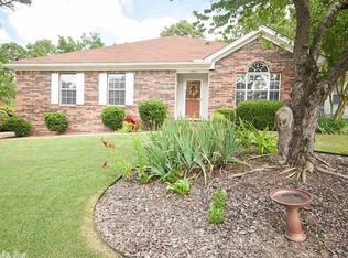 11810 Shady Ridge Dr, Little Rock, AR 72211