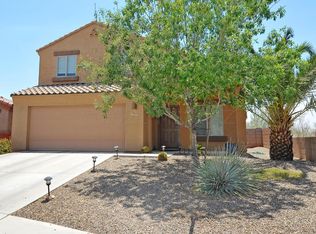 7825 N Chainfruit Cholla Dr, Tucson, AZ 85741