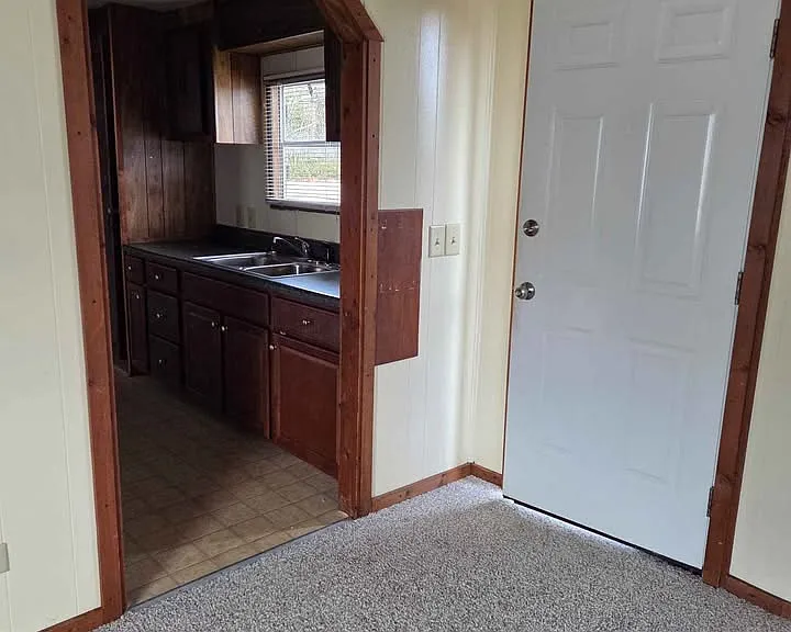 2060 Winston Rd #11 — Photo 4