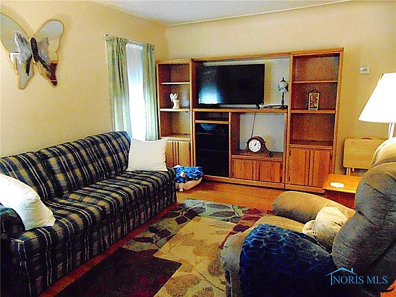 4th image of 928 Annabelle Dr