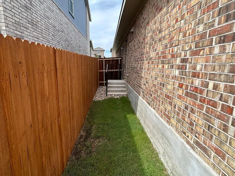 237 Standing Rock Ln — Photo 13