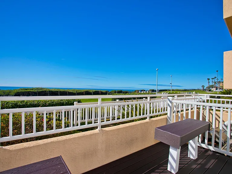 4627 Ocean Blvd #220 — Photo 47