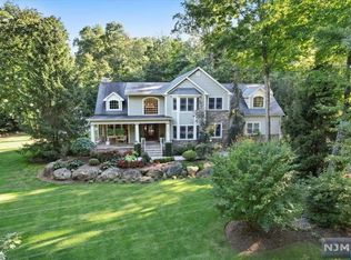 228 Myrtle Ave, Ramsey, NJ 07446