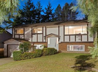 4020 Gordon Head Rd, Saanich, BC V8N3X6