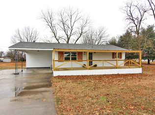 701 S Vine St, Advance, MO 63730