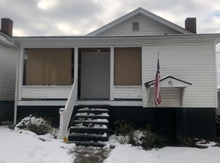 313 3rd St, Glen Dale, WV