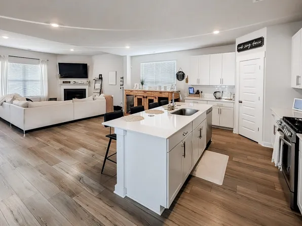 217 Goldfinch Rd, Mount Juliet, TN 37122