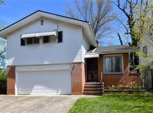 2991 Becket Rd, Cleveland, OH 44120