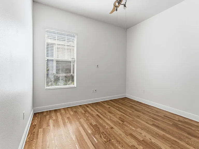 7314 S Saint Patrick St — Photo 22