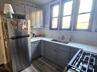 1900 W Wilson Ave #1, Chicago, IL 60640