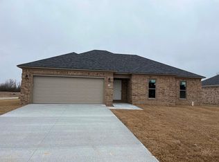 16 Hidden Oak Dr, Vilonia, AR 72173