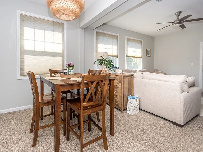 110 Maple Pl #8 — Photo 12