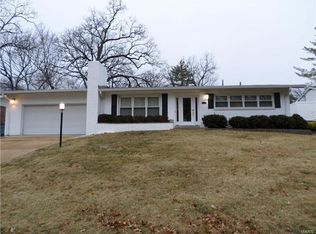 9009 Rock Forest Dr, Saint Louis, MO