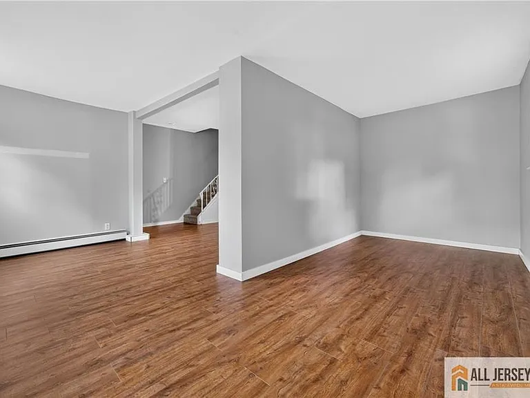 62 Washburn Ave #2 — Photo 4
