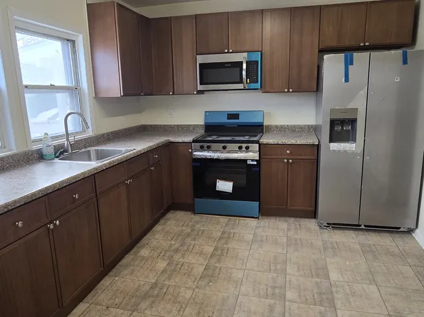 641 S 5th Ave Room 1, Mount Vernon, NY 10550