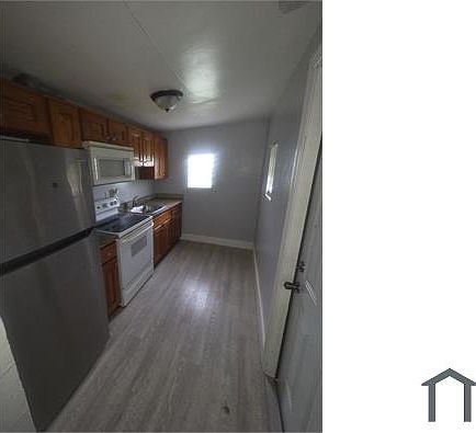 5th image of 4017 SW 24th St #2