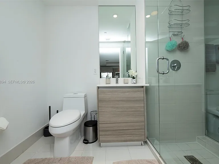 121 NE 34th St #3006 — Photo 16