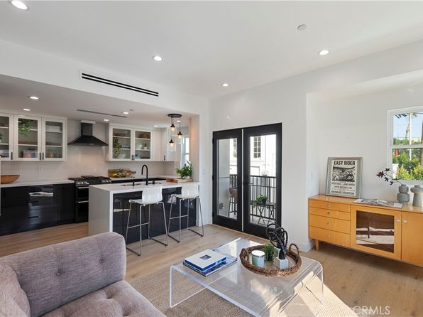 Property image for 1903 N Stoke Ln, Los Angeles, CA 90068