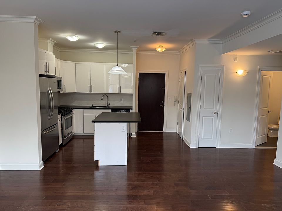 1st image of 2001 Hudson Ter APT 303