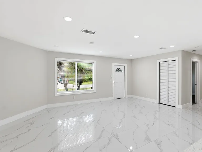 491 Calamondin Ave NW — Photo 12