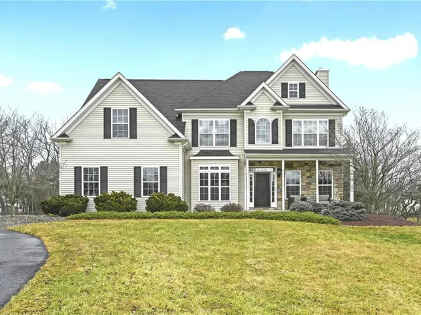 1375 Clearview Rd N, Coplay, PA 18037