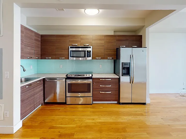 71 E 110th St #5B — Photo 1