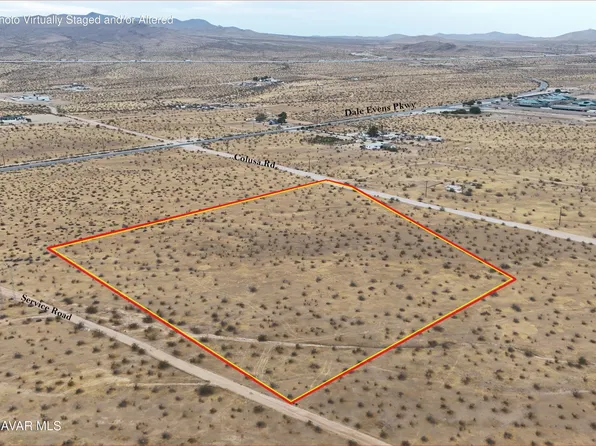 Colusa Rd, Apple Valley, CA 92307