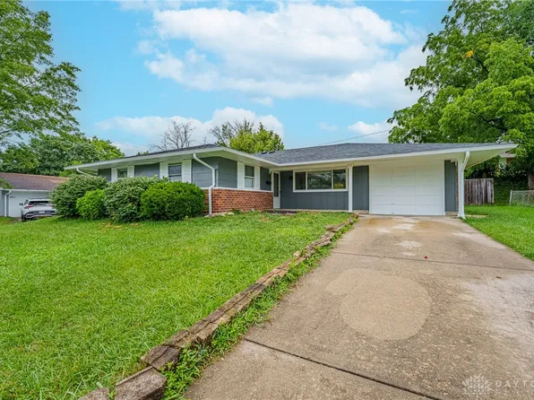 6689 Celestine St, Dayton, OH 45424