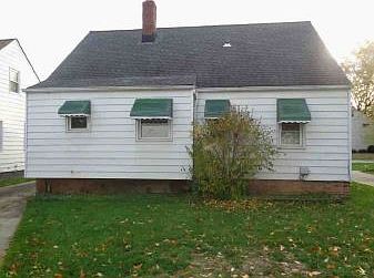 2nd image of 5258 E 105th St