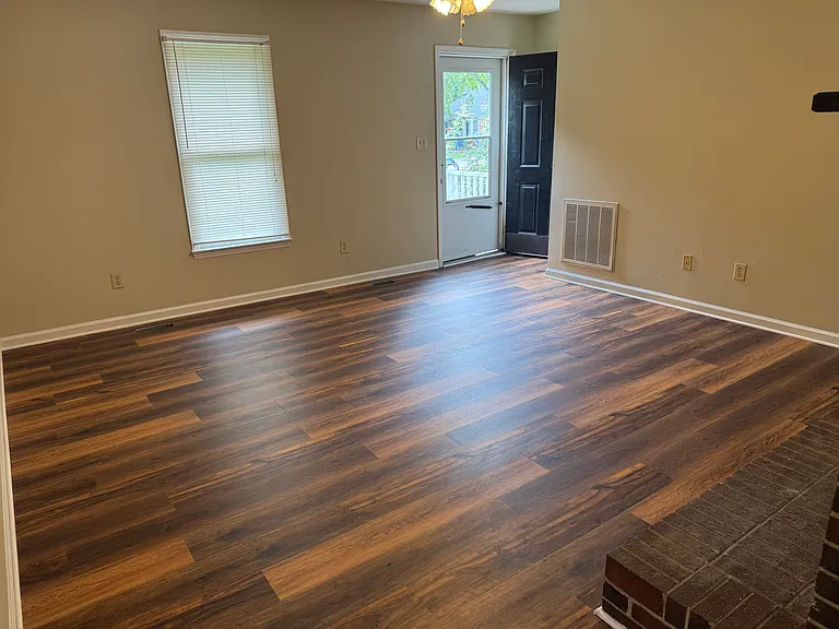 3609 Castlegate Dr — Photo 7