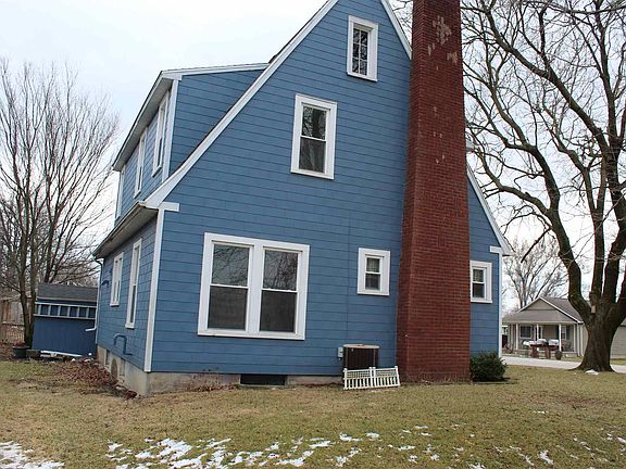 3rd image of 105 S Maine St