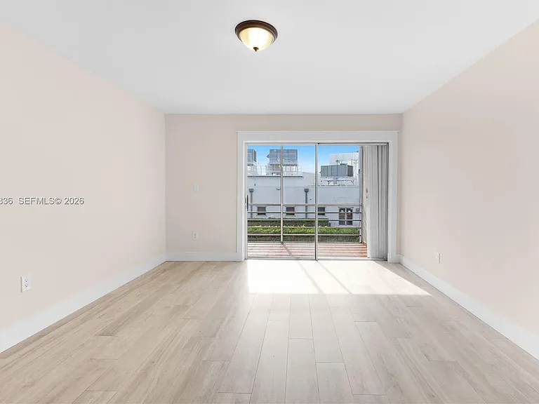 8752 SW 12th St #201 — Photo 8
