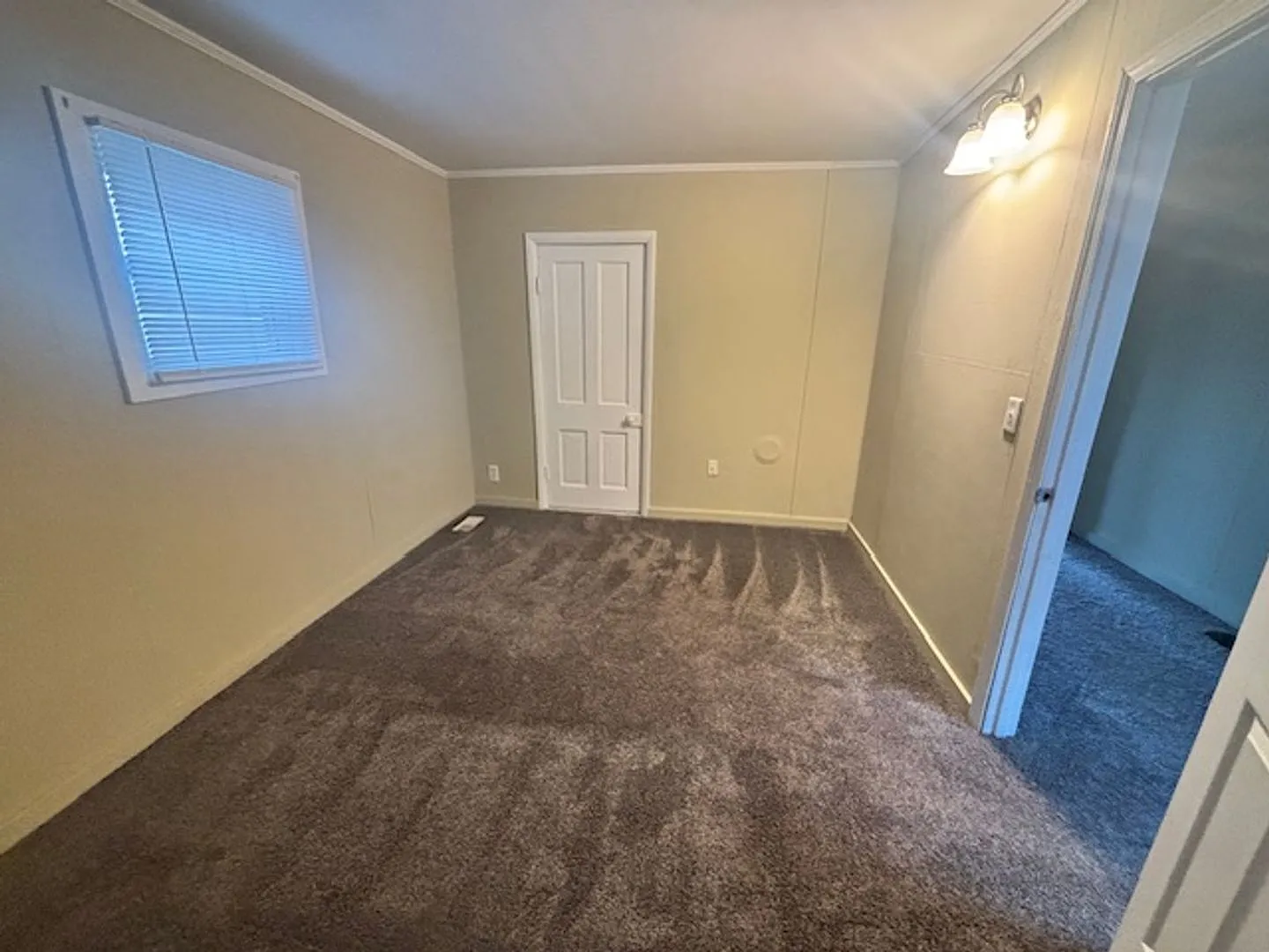 2452 West Maryland St. Evansville, IN 47712 — Photo 3