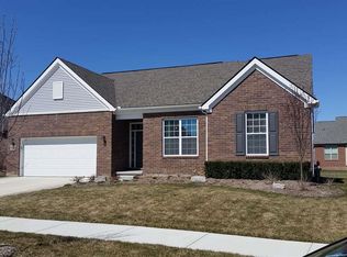 55285 Trevino Dr, Macomb, MI